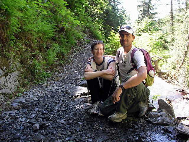 P6220154.JPG - Hiking on Lost Lake Trail. We kept it short as Joyce was still sore from the marathon. Joyce saw a black bear on this trail! Luckily it was scared away by the bear bells Paul was carrying.