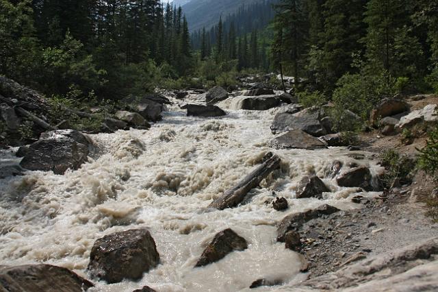 IMG_3019.JPG - Runoff from glaciers feeding into Lake Louise.