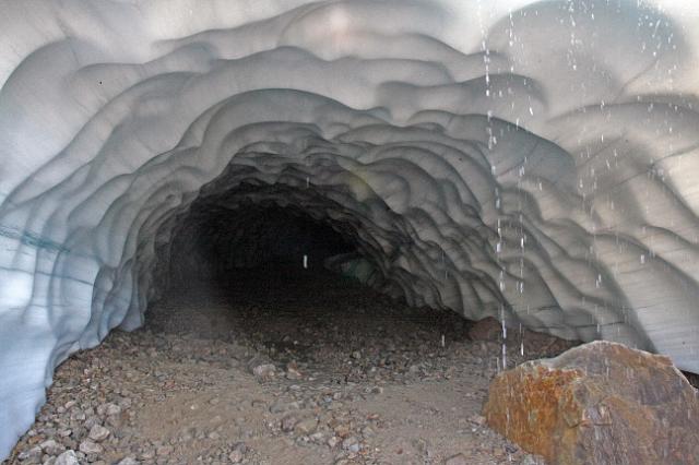 IMG_2726.JPG - Ice cave at the bottom of the Edith Cavell glacier.