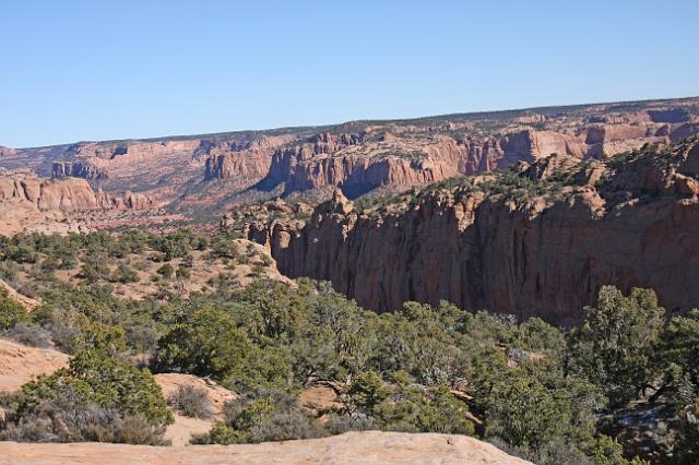 IMG_4316.JPG - Tsegi Canyon in the Navajo National Monument.