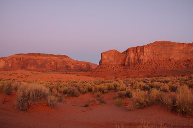 IMG_4137.JPG - Sunrise in Monument Valley.