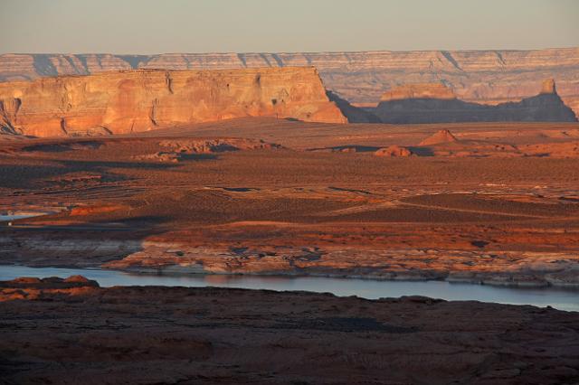 IMG_4624.JPG - Sunset in Page, AZ.  View from north end of Navajo drive.