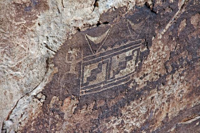 IMG_3721.JPG - Petroglyphs