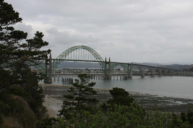 IMG_6441.JPG - Yaquina Bay Bridge on a drizzling day.