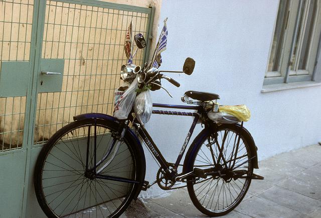 greece0079.jpg - Not my bike!!