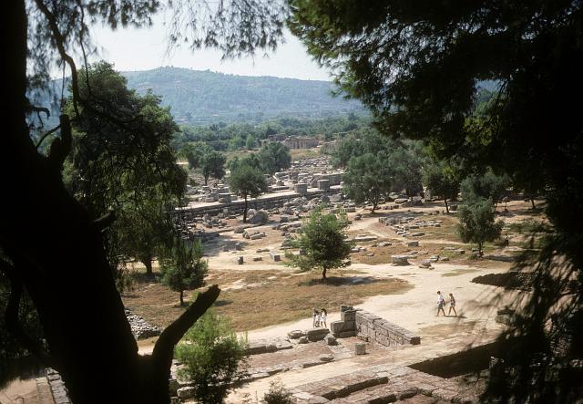 greece0080.jpg - Olympia - Temple of Zeus is in the background.