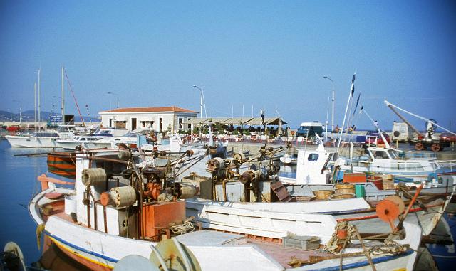 greece0128.jpg - Githio harbor.