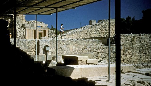 greece0187.jpg - Temple of Knossos