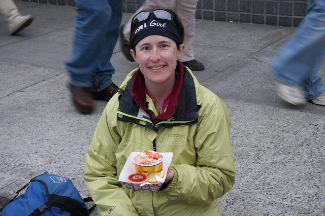 IMG_1231.JPG - A little crab and shrimp snack (and buttrest!!) after 8 hours on the tandem.